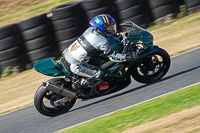 enduro-digital-images;event-digital-images;eventdigitalimages;mallory-park;mallory-park-photographs;mallory-park-trackday;mallory-park-trackday-photographs;no-limits-trackdays;peter-wileman-photography;racing-digital-images;trackday-digital-images;trackday-photos